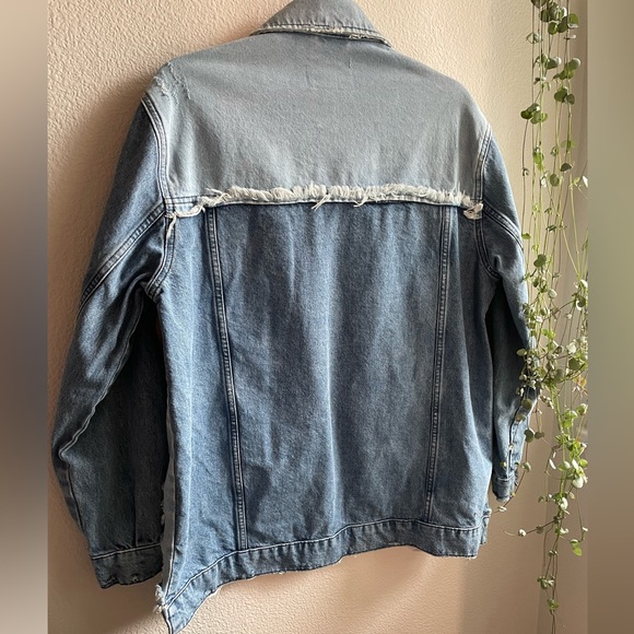 We The Free x Free People Your Dad's Denim Jean Distressed Oversized Jacket - Picture 4 of 16